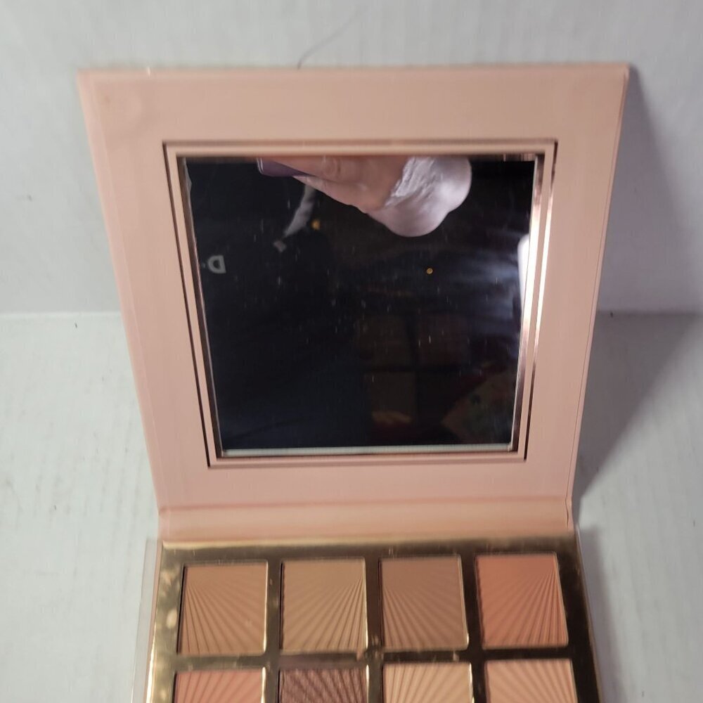 Ellen Tracy Nude Nude Nude 16 Pan Matte & Shimmer Eyeshadow Palette - Picture 2 of 4